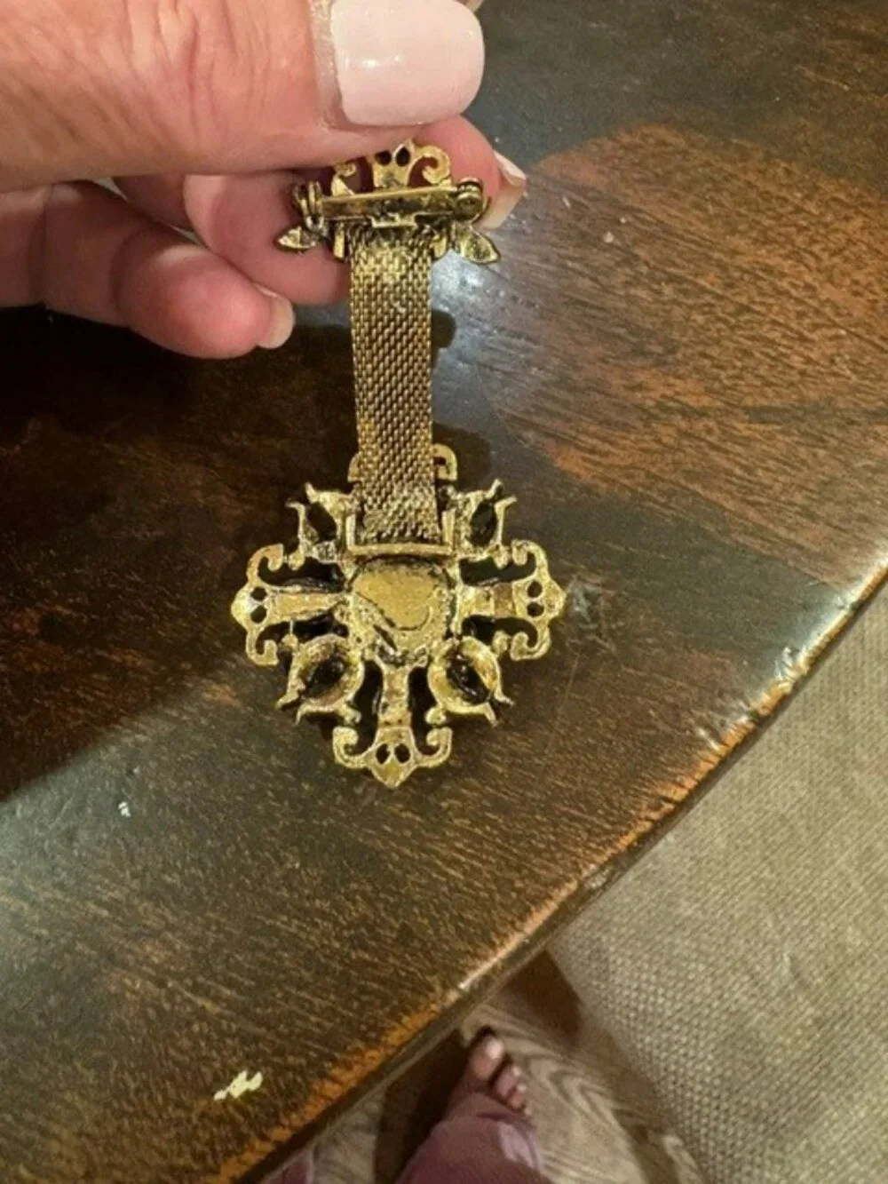 Victorian Revival mesh Fob brooch